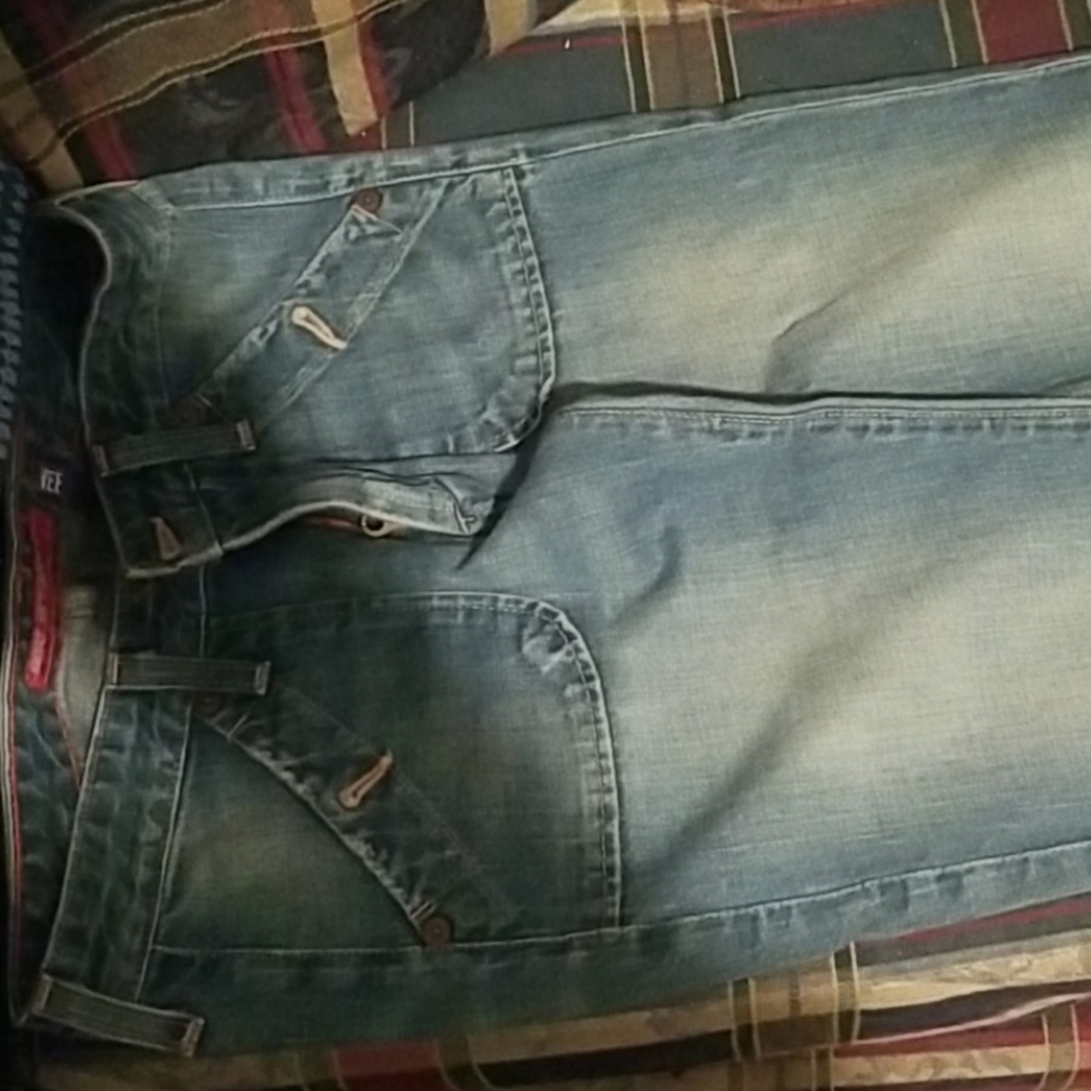 Jeans - Picture 6 of 9